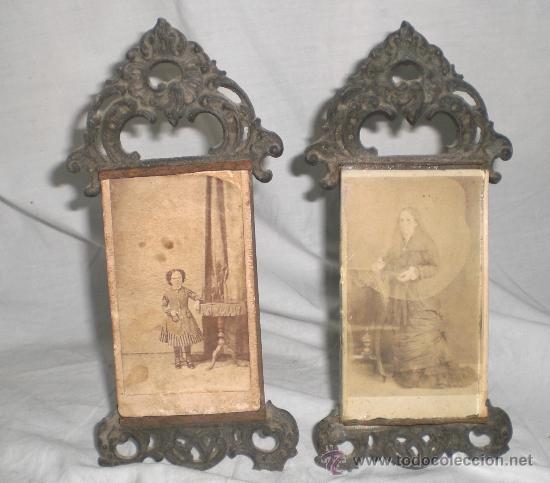 Fotografia antica: Pareja de Marcos de sobremesa. Calamina. Con fotograf&iacute;as de &Eacute;poca. S.XIX. Jose Mar&iacute;a Blanco.