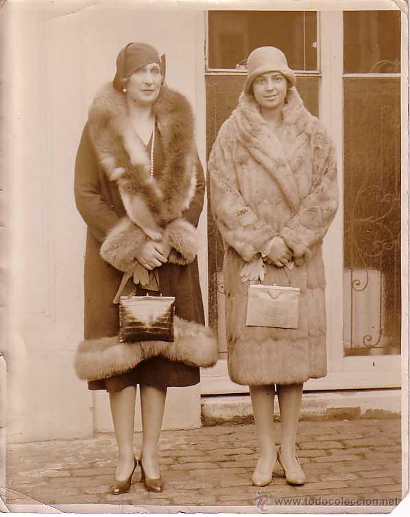 Antique Photography: ANTIGUA FOTOGRAFIA ORIGINAL DE LA REINA VICTORIA EUGENIA DE ESPA&Ntilde;A Y SU HIJA LA PRINCESA 1920 - MIDE