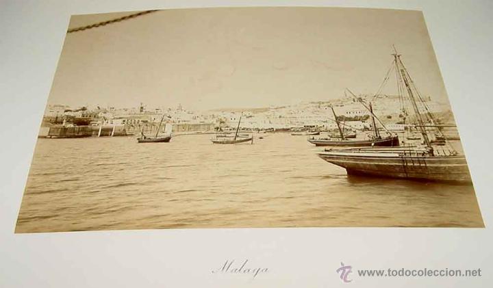 Fotografia antica: ANTIGUA FOTOGRAFIA ALBUMINA DE MALAGA, SIGLO XIX, MIDE 21 X 15 CMS. VA PEGADA EN CARTULINA, LA CARTU