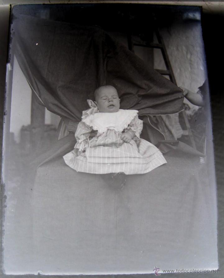 Antique Photography: ANTIGUA FOTOGRAFIA NEGATIVO EN CRISTAL POST MORTEM DE NI&Ntilde;O MUERTO O CADAVER - VER LAS FOTOS QUE HEMO