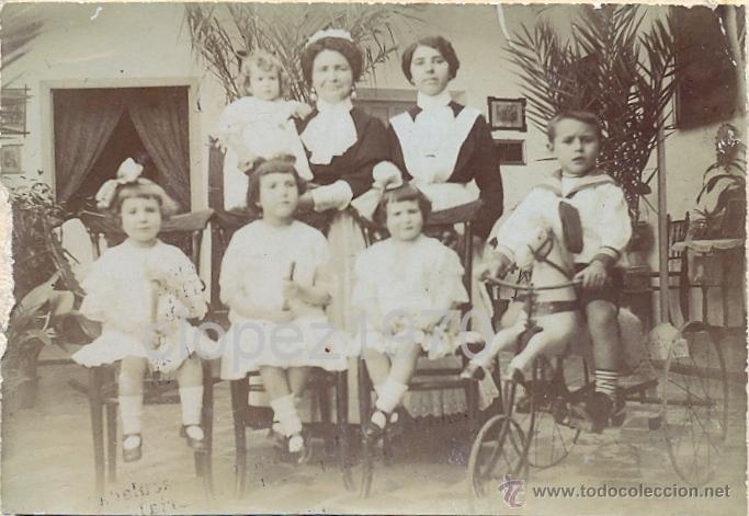 Fotografia antica: SIGLO XIX, PRECIOSA ALBUMINA, IMAGEN FAMILIAR, VER LOS DETALLES,80X56MM