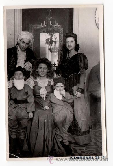 Fotograf&iacute;a antigua: DISFRAZADOS EN PALACIO O SIMILAR BLANCANIEVES CARNAVAL DE 1945 - FOTOGRAFIA ANTIGUA