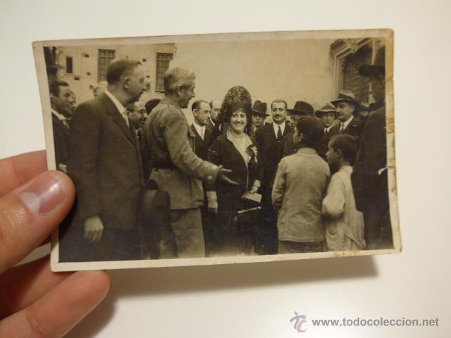 Antique Photography: Antigua fotografia de a&ntilde;os 30, militar y folklorica