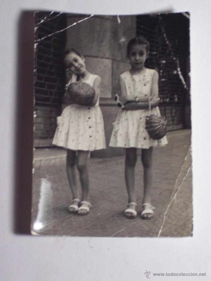 Fotografia antica: FOTO DE DOS HERMANITAS (MEDIDAS: (7,5x10,5)