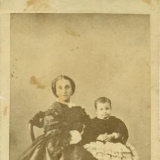 Fotografía antigua: CONDES DE PINOFIEL. MARIA JOSEFA FERNANDEZ DEL PINO.FALLECIDA EN CALATAYUD,ZARAGOZA EN 1866.