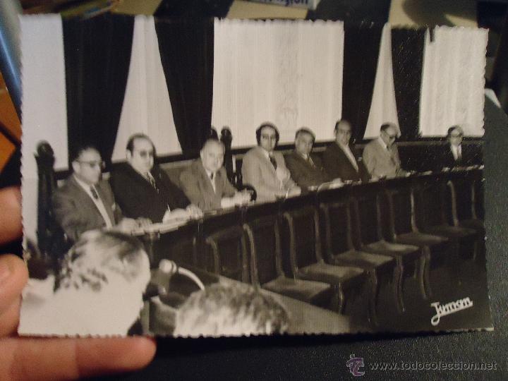 Fotografia antica: fotografia cadiz fotos referencia juman - pleno en el ayuntamiento con autoridades