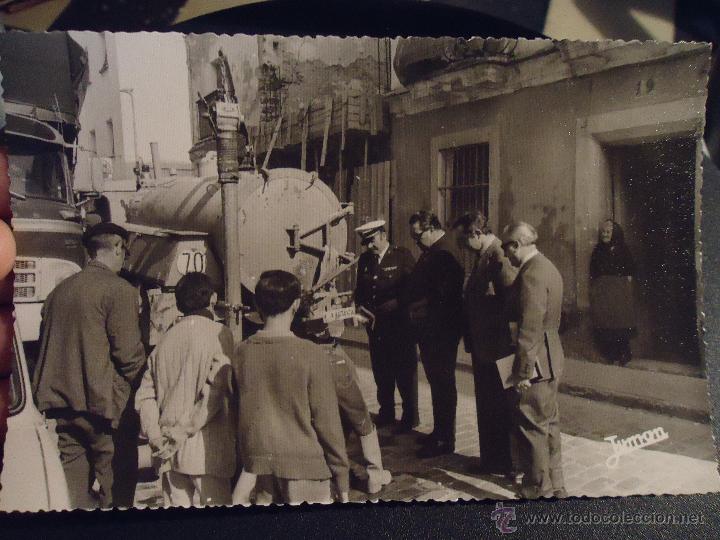 Fotografia antica: fotografia cadiz referencia fotos juman - alcalde jeronomo almagro visita barrio la vi&ntilde;a
