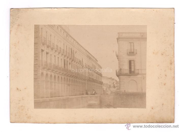 Antique Photography: Vista de la Bisbal de Empord&agrave; seguramente, foto: Martin Porter, La Bisbal. 1890's. 16x22,5cm.