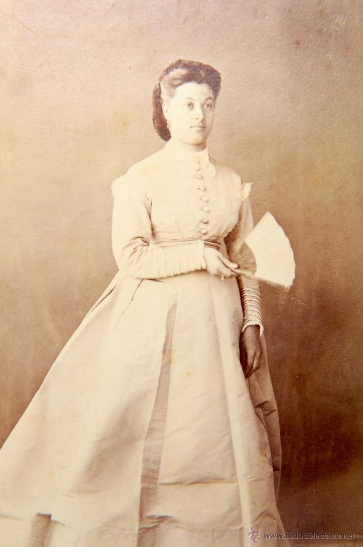Fotograf&iacute;a antigua: ANTIGUA FOTOGRAFIA SE&Ntilde;ORA ELEGANTE
