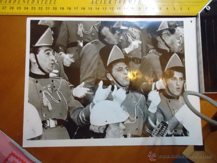 Fotograf&iacute;a antigua: carnaval de cadiz antigua fotografia grande coro en escena