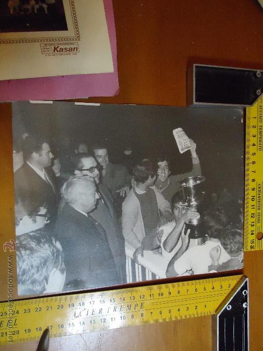Fotografia antiga: CADIZ ANTIGUA FOTOGRAFIA FOTOGRAFO GONZALEZ Y HERNANDEZ 1971 FUTBOL alcalde geronimo almagro