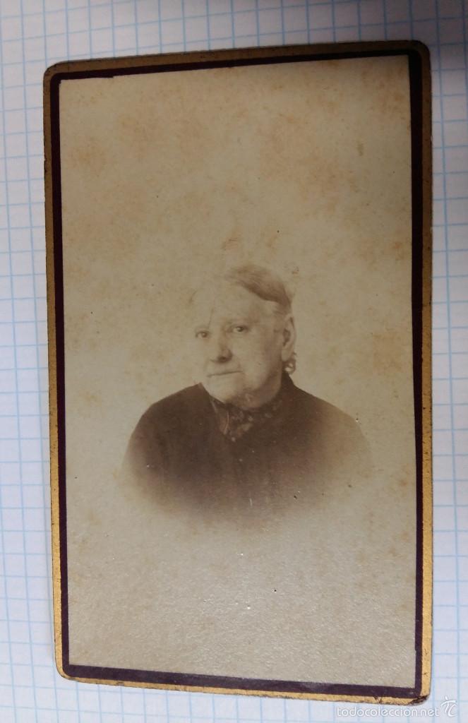 Antique Photography: Foto de estudio, anciana, 6 x 10 cm aprox.