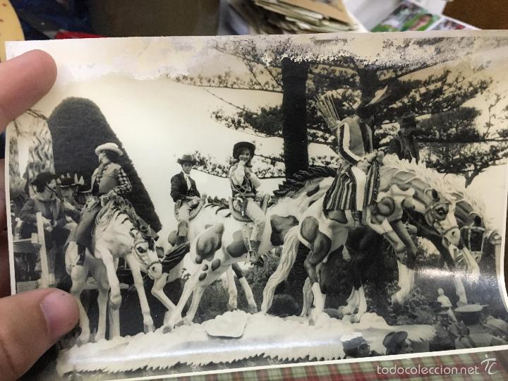 Fotograf&iacute;a antigua: ANTIGUA FOTO CABALGATA CARNAVAL DE CADIZ - MEDIDA 12X18CM