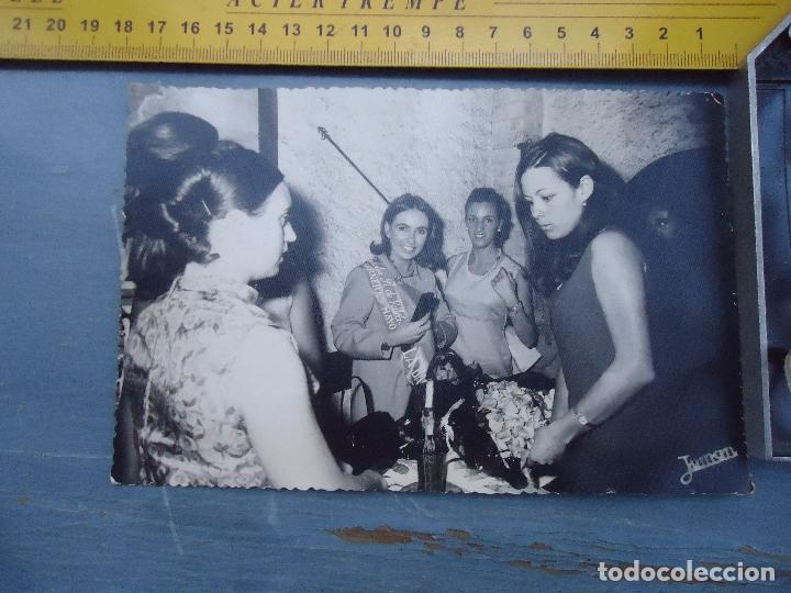Alte Fotografie: antigua fotografia juman cadiz - reina berbena de mayo 67 colegio barcalcel ????