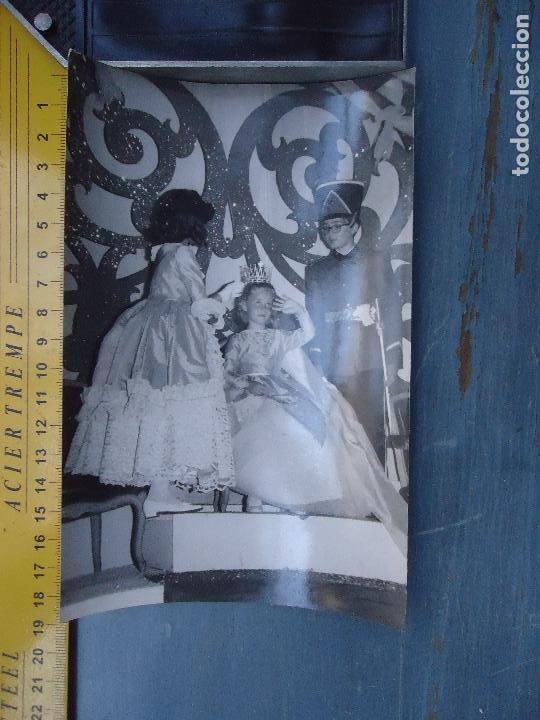 Fotograf&iacute;a antigua: antigua fotografia cadiz carnaval coronacion de la reina infantil - fotos movellan