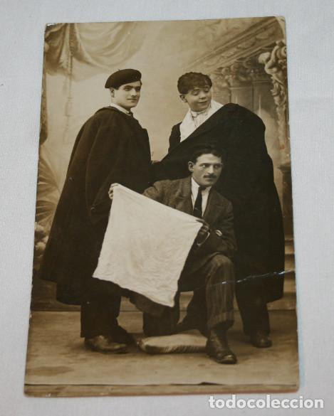 Fotograf&iacute;a antigua: FOTOGRAFIA ANTIGUA, CHICOS SIMULANDO SER TOREROS, PPIOS DE SIGLO XX, FORMATO POSTAL
