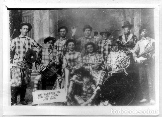 Fotograf&iacute;a antigua: FOTO. REPRODUCCI&Oacute;N. CARNAVAL DE CADIZ. LOS MUSICOS REYES DEL CIRCO 1926. A-C-1884