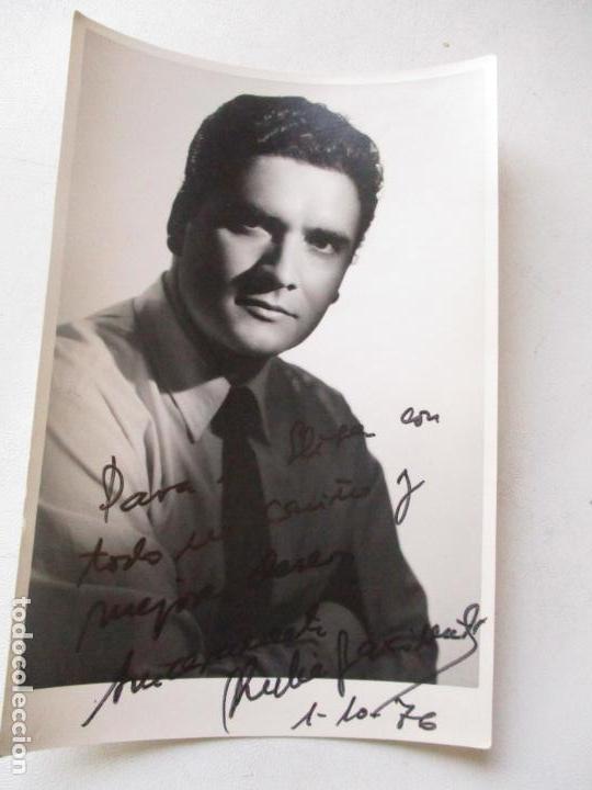 Fotografia antica: FOTOGRAF&Iacute;A - DEDICADA Y FIRMADA.- 1/10/76- MIDE 17.5 X 11.5 CM.-