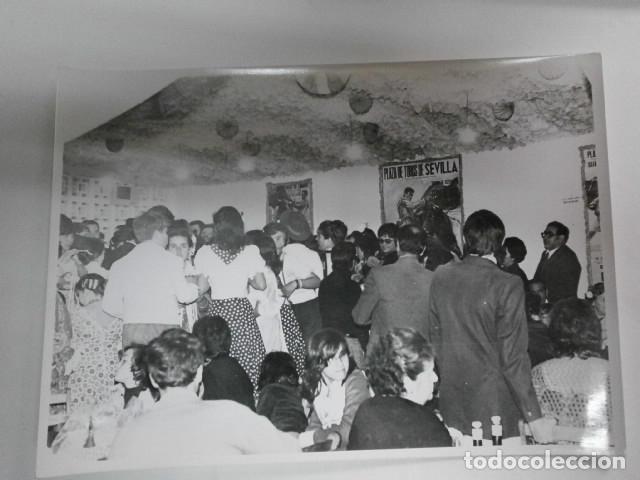 Antique Photography: FOTOGRAFIA ANTIGUA FERIA DE ABRIL SEVILLA A&Ntilde;O 1975 ALBUMINA-1761