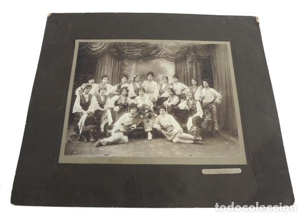 Fotografia antica: Foto de familia b&uacute;lgara s. XIX