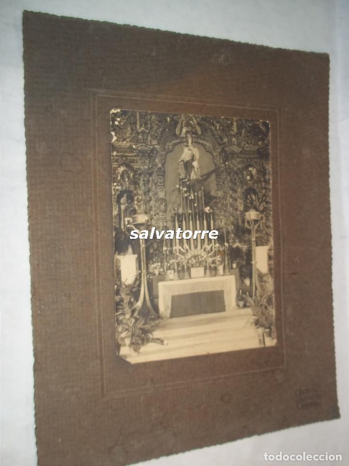 Fotograf&iacute;a antigua: FOTOGRAFIA ALEMANA. TENERIFE.CANARIAS.RETABLO BARROCO.FOTO MONTADA EN CARTON DE EPOCA..CIRCA 1895