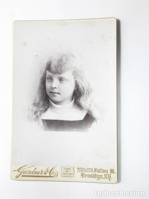 Fotografia antiga: FOTOGRAFIA ANTIGUA DE NI&Ntilde;A CON FOTOGRAFO ALBUMINA-1961