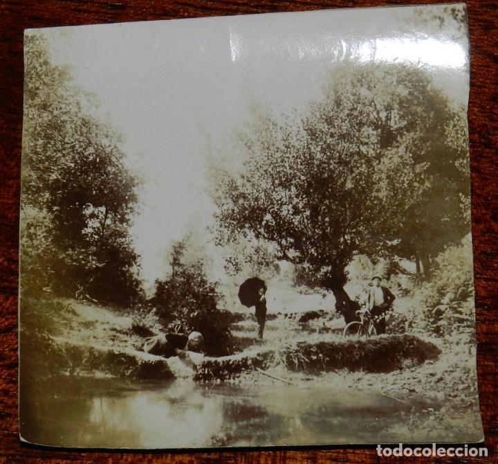 Fotograf&iacute;a antigua: FOTOGRAFIA ALBUMINA ESCRITA POR EL REVERSO (REAL DE CASTRO, VISTA TOMADA DESDE LA CARRETERA), MIDE 8