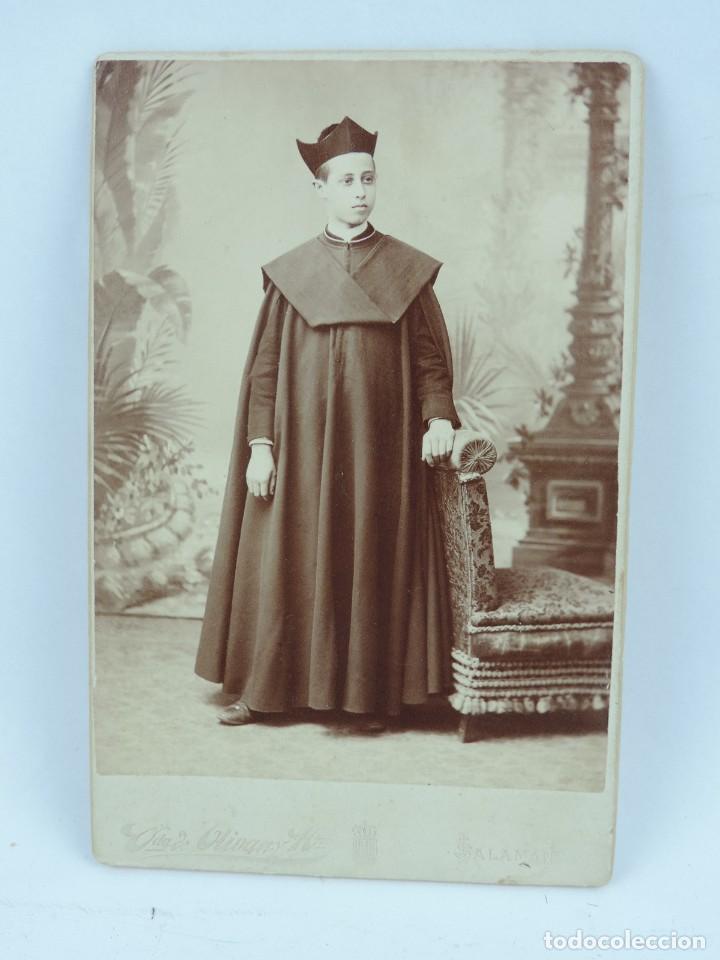 Antique Photography: FOTOGRAFIA ALBUMINA DE RELIGIOSO, JOVEN SACERDOTE, FOTO VDA. DE OLIVAN Y HNO, SALAMANCA, MIDE 16,3 X