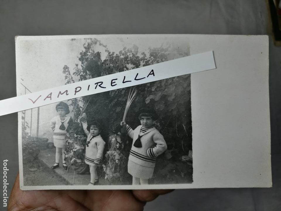 Antique Photography: FOTOGRAFIA ARTISTICO FAMILIAR NI&Ntilde;OS CON PALMA DE PASCUA-TARJETA POSTAL..SIN MARCAJE FOTOGRAFO