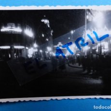 Fotografía antigua: BARCELONA, CALLE DE PELAYO, VISTA NOCTURNA - FOTOGRAFICA - AÑOS 1930