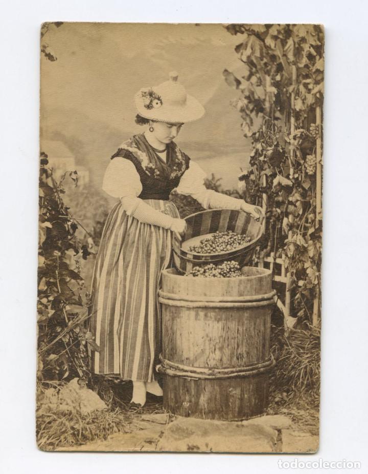 Fotografia antica: TIPOS DE AUSTRIA, FOTO VER REVERSO, XIX 8,5X13 CM.