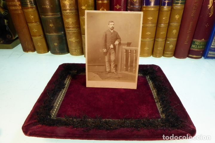 Fotografia antica: Retrato de caballero con barba. Siglo XIX