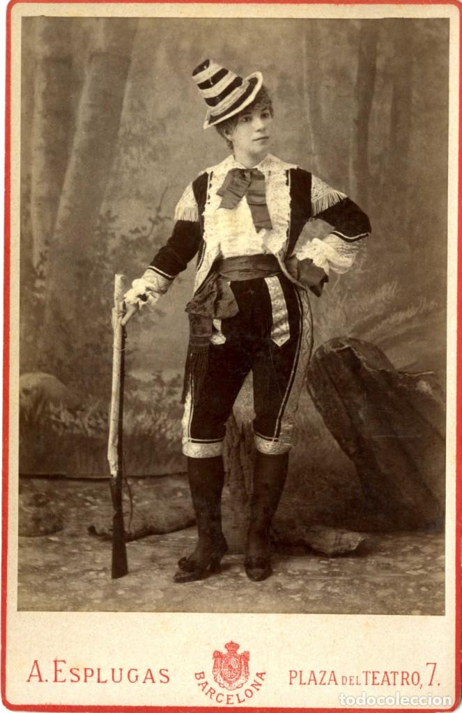 Antique Photography: Vittorina Cesana en el papel de Fragoletto, c 1886. Foto A. Esplugas