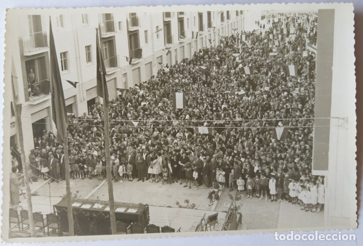 Antique Photography: ALCOY ENTREGA VIVIENDAS BARRIO SAN MAURO 1959
