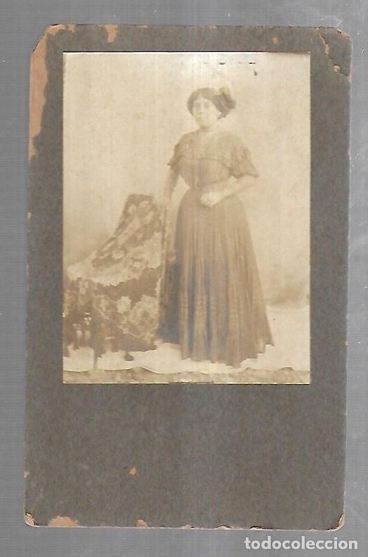 Fotografia antica: ANTIGUA FOTOGRAFIA DE ESTUDIO DE SE&Ntilde;ORA CUBANA. 11 X 18CM.