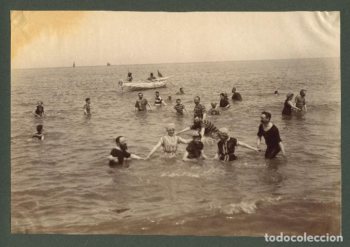 Fotografia antiga: PLAYA DE OSTENDE, B&Eacute;LGICA. 1890 APROX. 17,5x26 cm.