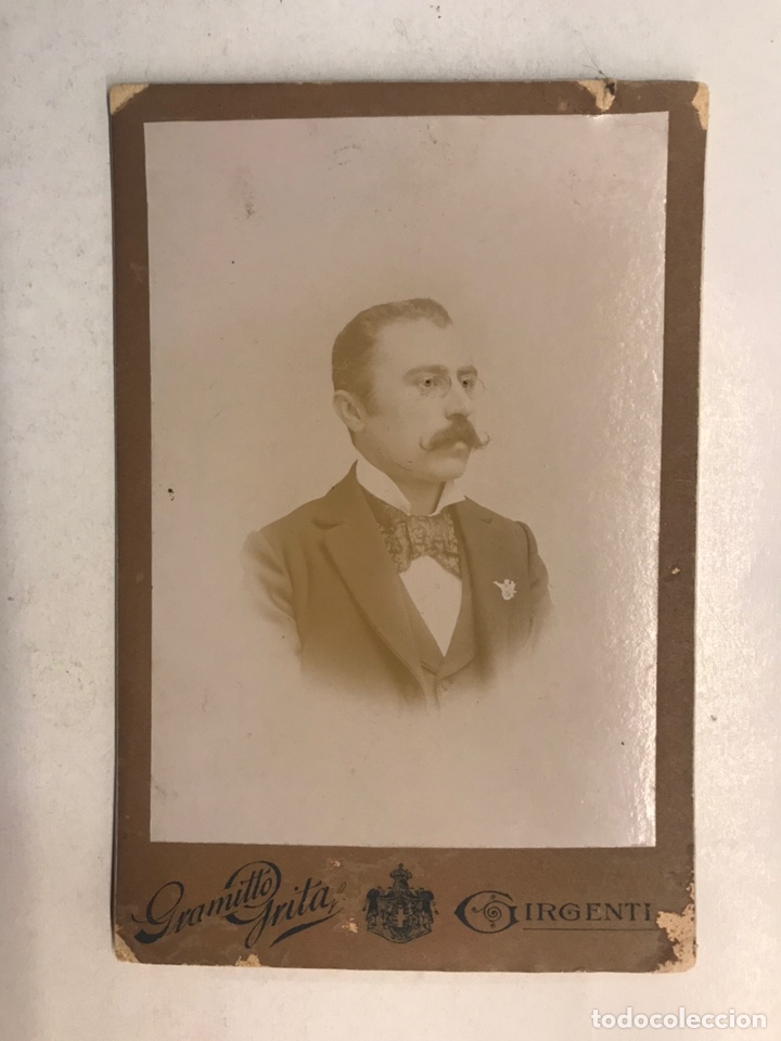 Fotografia antica: GIRGENTI - AGRIGENTO (Sicilia) SE&Ntilde;OR CON LENTES...., Fotograf&iacute;a Antigua (fin Siglo XIX)