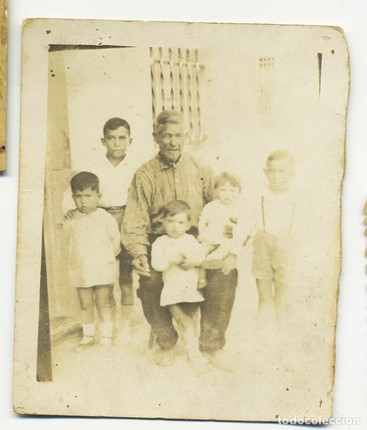 Antique Photography: ANTIGUA FOTOGRAFIA ALBUMINA ABUELO CON 5 NIETOS