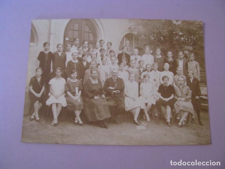 Antique Photography: ANTIGUA FOTOGRAF&Iacute;A. ESTUDIANTES, COLEGIO, CHICAS. ALEMANIA. A&Ntilde;OS 20.