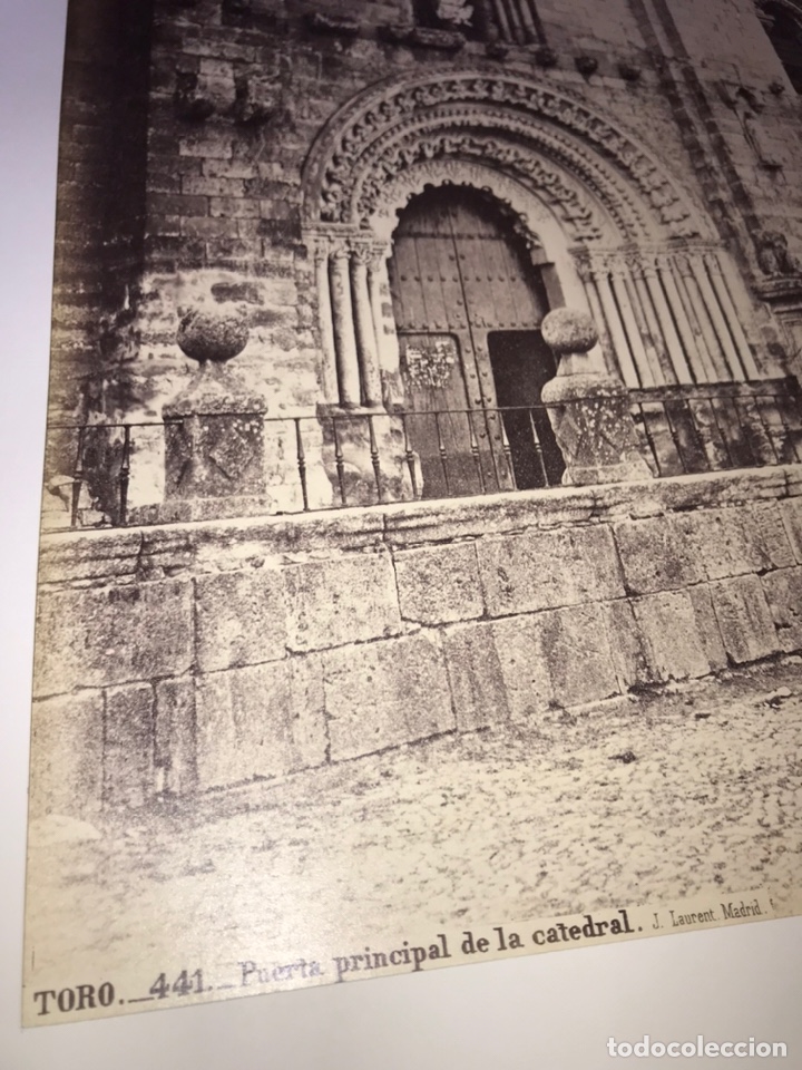 Fotografia antica: LAURENT. TORO 441. PUERTA PRINCIPAL CATEDRAL. Gran formato. 25x34 cm. 1870