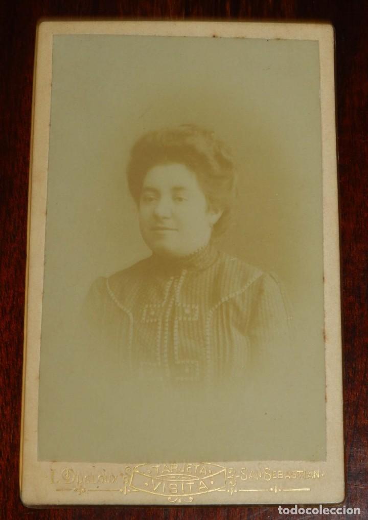 Fotograf&iacute;a antigua: FOTOGRAFIA ALBUMINA TIPO CDV, FOTO L. DUCLOUX, SAN SEBASTIAN, ESCRITA POR EL REVERSO,MIDE 10,5 X 6,5