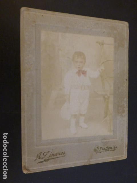 Fotografia antica: PUENTE GENIL CORDOBA RETRATO DE NI&Ntilde;O A. LINARES FOTOGRAFO 12 X 16 CMTS