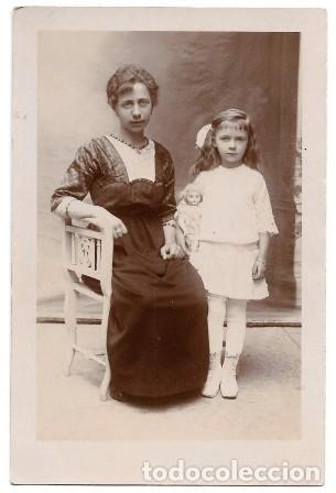 Antique Photography: FOTOGRAFIA POSTAL FAMILIAR ESCRITA EN REVERSO SIN CIRCULAR, SOBRE 1920 - ALBUMINA-3016