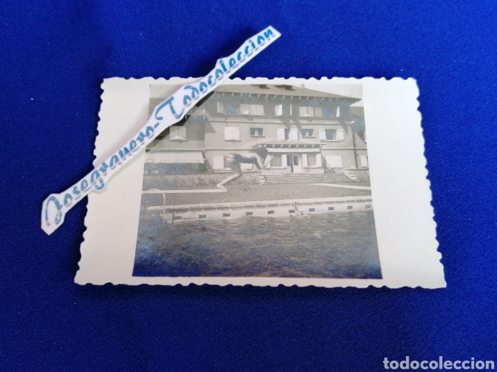 Fotograf&iacute;a antigua: NADADORA TRANPOLIN HOTEL GOLF 1948