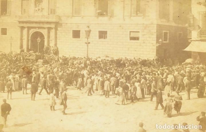 Fotograf&iacute;a antigua: FUNERAL EN LA GENERALITAT DE CATALUNYA. FOTOGRAF&Iacute;A. ALB&Uacute;MINA. ESPA&Ntilde;A. SIGLO XIX