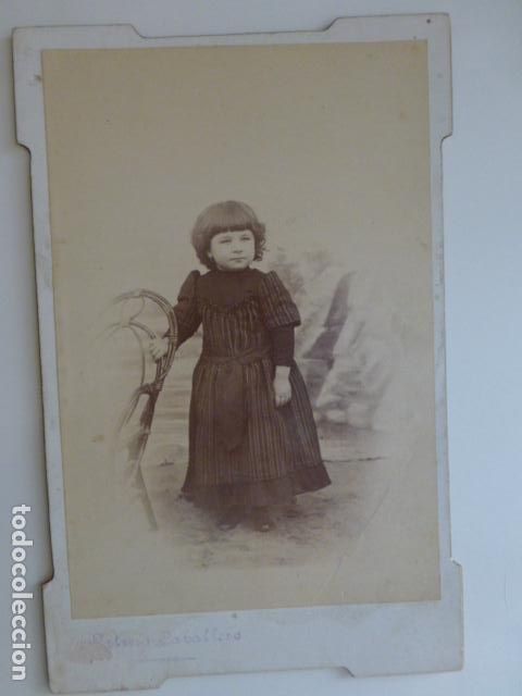 Fotografia antica: RETRATO DE ANGELA ANTON GARRIDO ARTURO CABALLERO FOTOGRAFO AMBULANTE POZOBLANCO CORDOBA CABINET