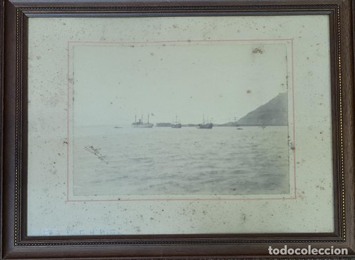 Fotograf&iacute;a antigua: PAREJA DE NAOS. PUERTO DE BARCELONA. FOTOGRAFIA EN ALBUMINA. SIGLO XIX