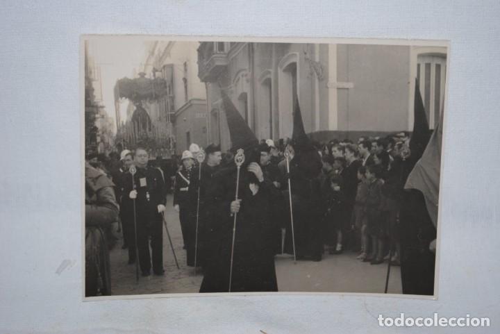 Fotograf&iacute;a antigua: SEMANA SANTA EN CADIZ , POR LOS 40