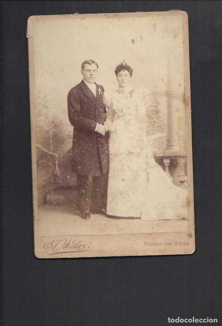 Fotograf&iacute;a antigua: Fotograf&iacute;a antigua. Foto boda. Matrimonio Siglo XIX. 17x 11.4 cm aprox.