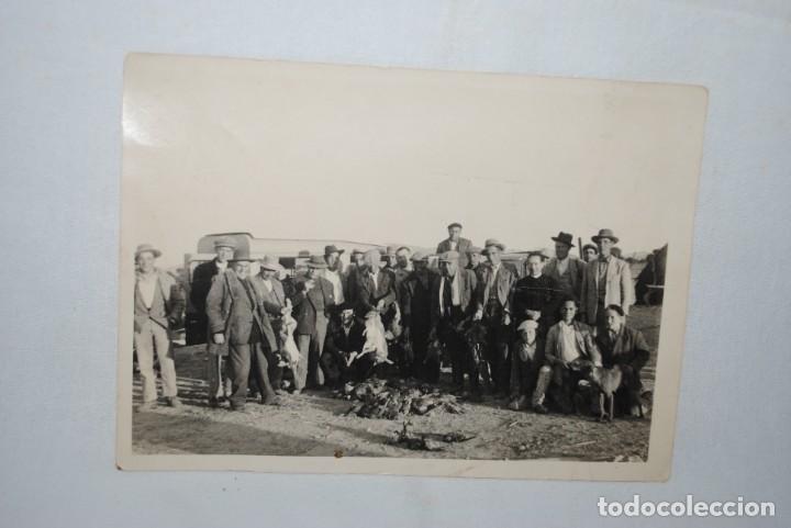 Antique Photography: DE FIESTA EN UNA BUENA CACERIA .
